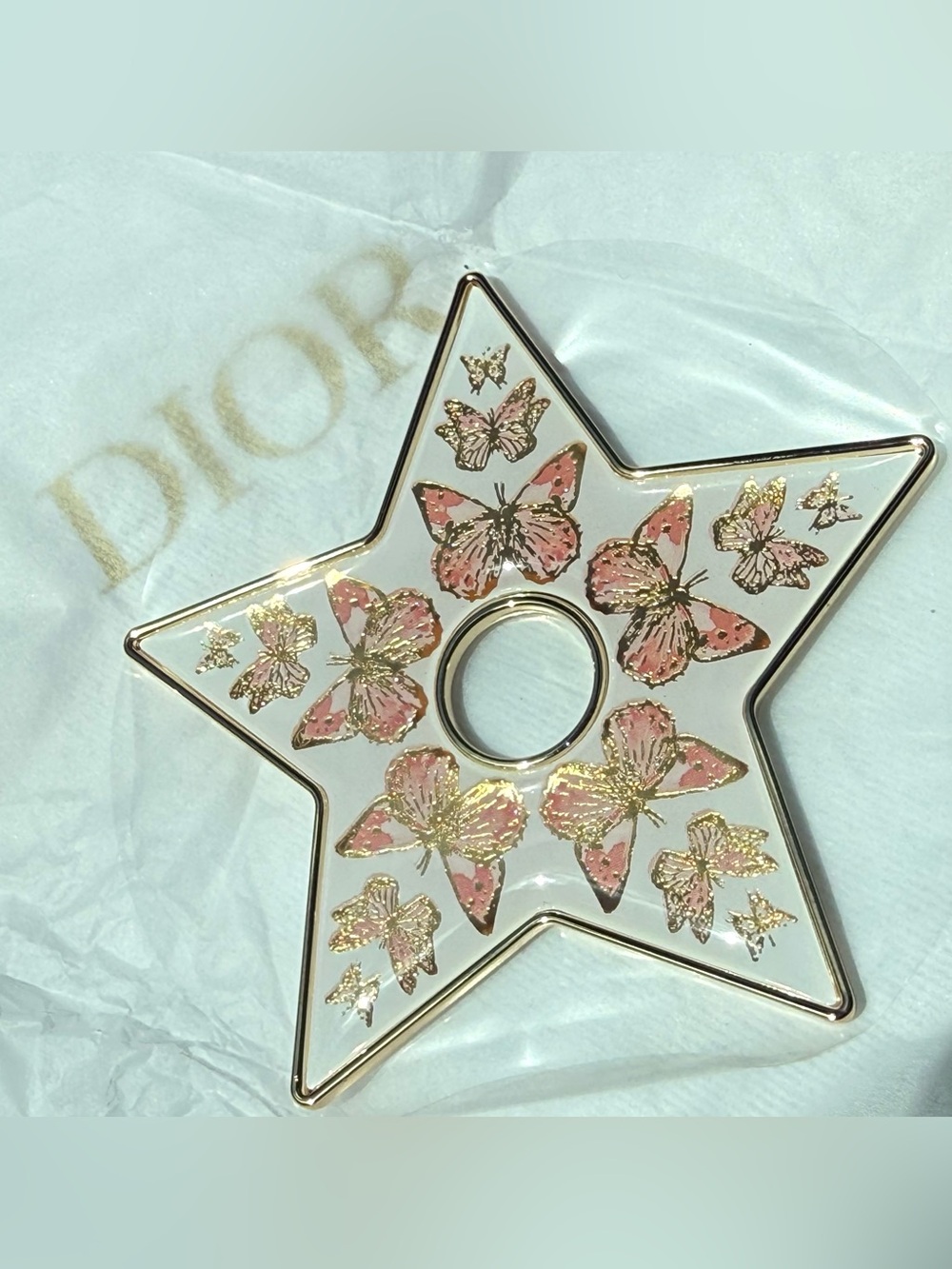 DIOR Mothers Day 2026 Star ⭐️ Limited Edition w/Dior butterfly ribbon.